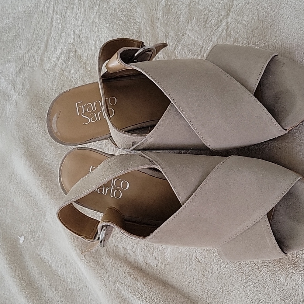 Women's suede shoes